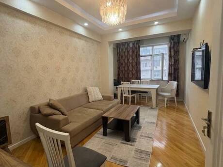 2 otaqlı mənzil, 68 m², İnşaatçılar, 125 000 AZN