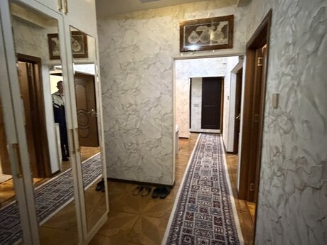 Azadlıq Prospektidə 5 otaqlı köhnə tikili mənzil satılır, 120 m², 280 000 AZN, şəkil 5 / 12