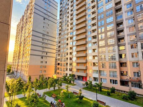 Объявление №6544390 - Баку, м. 20 января, 2-комн., 77 м², 2/16 этаж