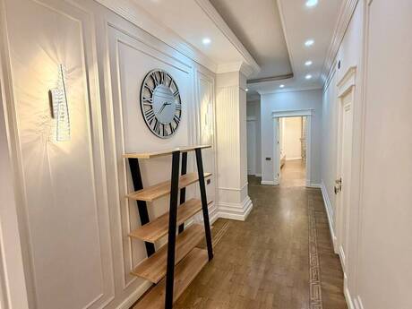 28 Mayda 4 otaqlı yeni tikili mənzil kirayə verilir, 235 m², 3 900 AZN/ay, şəkil 2 / 12
