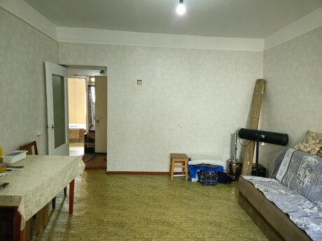 Əmircanda 2 otaqlı köhnə tikili mənzil satılır, 52 m², 103 000 AZN, şəkil 4 / 12