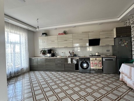 Mərdəkanda 4 otaqlı həyət evi satılır, 200 m², 190 000 AZN, şəkil 3 / 7