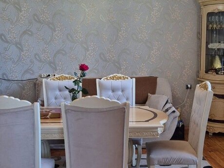 Bilgəhdə 4 otaqlı həyət evi satılır, 110 m², 80 000 AZN, şəkil 2 / 12