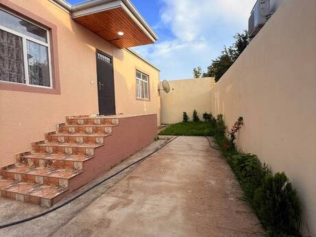 Продаётся 4-комнатный дом, Binə, 100 м², 98 000 AZN, фото 2 / 12