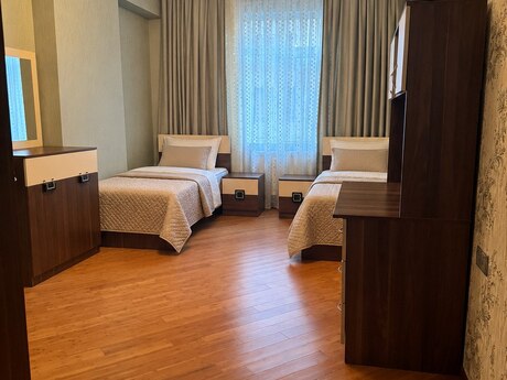 Elan №6544603 - Bakı, Nəsimi r., 3 otaqlı, 120 m², 2/18 mərtəbə
