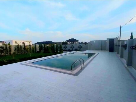 Buzovnada 5 otaqlı həyət evi satılır, 250 m², 370 000 AZN, şəkil 2 / 12