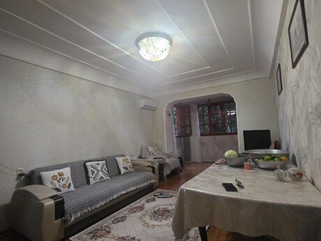 Объявление №6544633 - Баку, м. Иншаатчылар, 3-комн., 85 м², 3/5 этаж