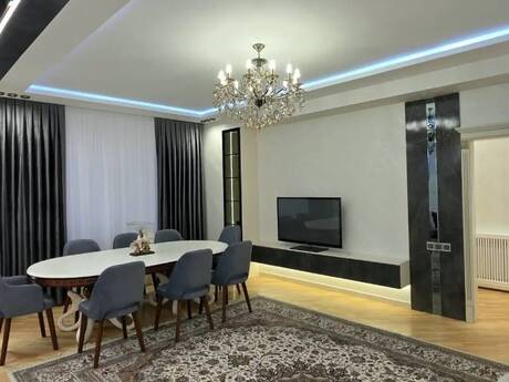 4 otaq · 158 m² · 4/17 mərtəbə, Həzi Aslanov