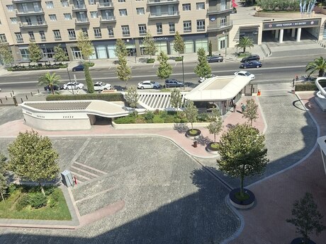 Elan №6544691 - Bakı, Ağ şəhər q., 2 otaqlı, 75 m², 2/7 mərtəbə