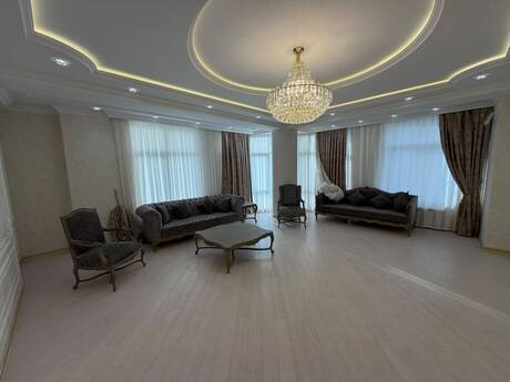 Elan №6544798 - Bakı, Gənclik m., 3 otaqlı, 135 m², 15/17 mərtəbə