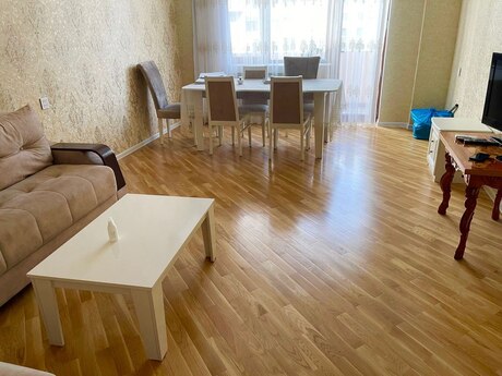 2 otaq · 100 m² · 10/16 mərtəbə, Elmlər Akademiyası