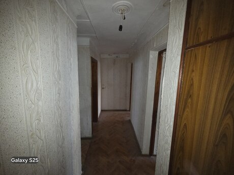 İnşaatçılarda 3 otaqlı köhnə tikili mənzil satılır, 80 m², 180 000 AZN, şəkil 5 / 12