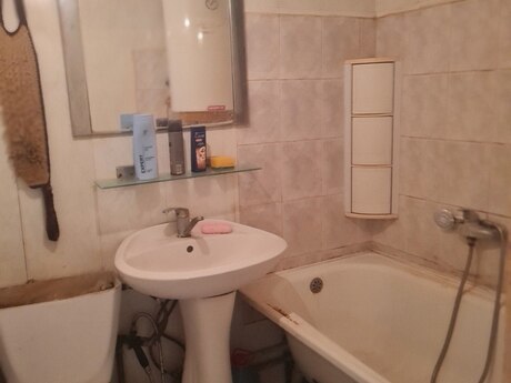 Neftçilərdə 1 otaqlı köhnə tikili mənzil kirayə verilir, 35 m², 400 AZN/ay, şəkil 4 / 6