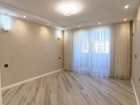 Nəriman Nərimanovda 4 otaqlı köhnə tikili mənzil satılır, 100 m², 315 000 AZN, şəkil 2 / 12