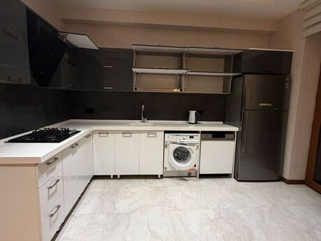 28 Mayda 2 otaqlı yeni tikili mənzil kirayə verilir, 90 m², 1 450 AZN/ay, şəkil 5 / 12