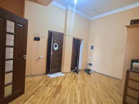 Qara Qarayevdə 2 otaqlı yeni tikili mənzil satılır, 81 m², 165 000 AZN, şəkil 4 / 9