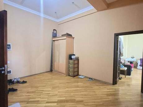 Qara Qarayevdə 2 otaqlı yeni tikili mənzil satılır, 81 m², 165 000 AZN, şəkil 5 / 9