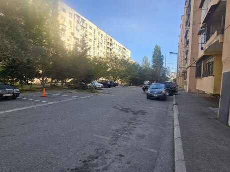 Qaraçuxurda 2 otaqlı köhnə tikili mənzil satılır, 36 m², 45 000 AZN, şəkil 2 / 9