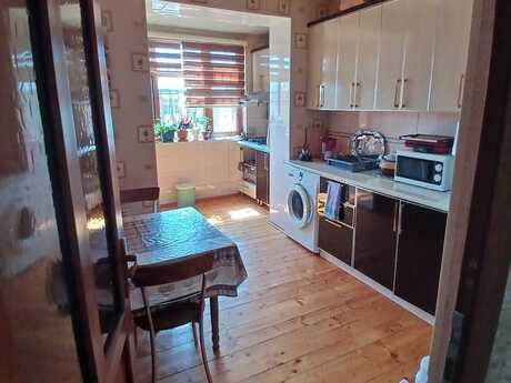 Сдаётся 4-комнатная квартира в старом фонде, Bakıxanov, 85 м², 650 AZN/мес, фото 3 / 11