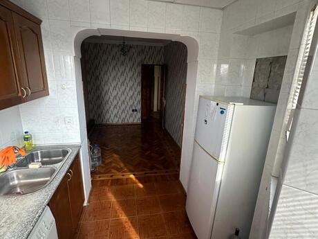 Memar Əcəmidə 4 otaqlı yeni tikili mənzil kirayə verilir, 120 m², 599 AZN/ay, şəkil 4 / 12