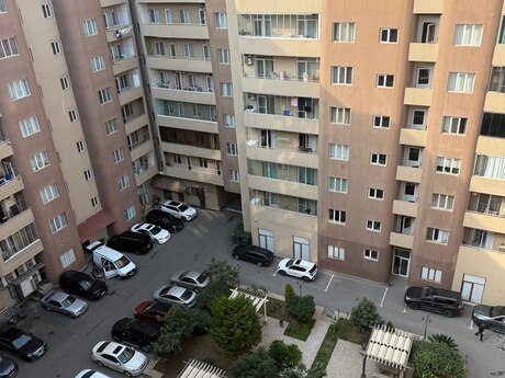 Elan №6544911 - Bakı, Elmlər Akademiyası m., 3 otaqlı, 137 m², 9/10 mərtəbə