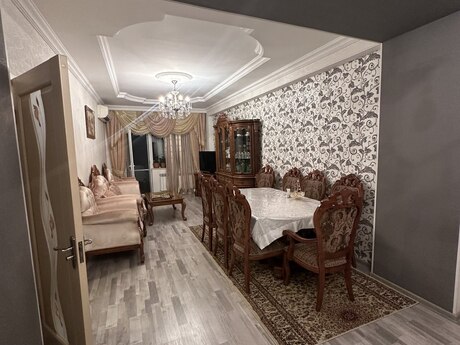 Объявление №6544929 - Баку, м. Иншаатчылар, 4-комн., 136 м², 12/18 этаж
