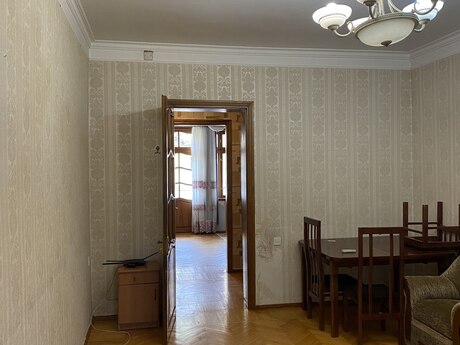 2-room old-build apartment for rent in Elmlər Akademiyası, 50 m², 600 AZN/mo, photo 4 / 12