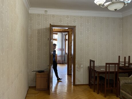 2-room old-build apartment for rent in Elmlər Akademiyası, 50 m², 600 AZN/mo, photo 5 / 12