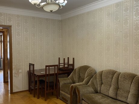 2-room old-build apartment for rent in Elmlər Akademiyası, 50 m², 600 AZN/mo, photo 3 / 12