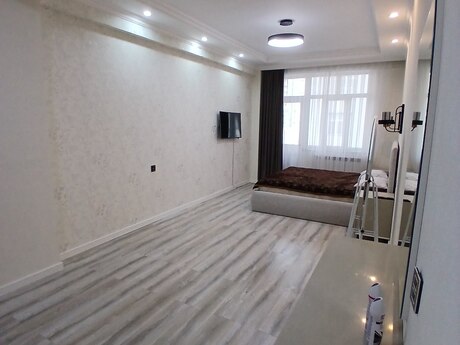 Bakıxanovda 3 otaqlı yeni tikili mənzil kirayə verilir, 100 m², 800 AZN/ay, şəkil 3 / 9