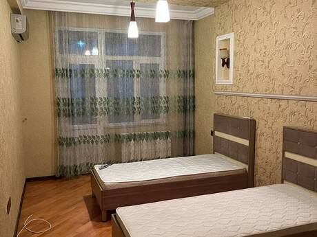 Сдаётся 3-комнатная квартира в новостройке, Həzi Aslanov, 130 м², 800 AZN/мес, фото 3 / 10