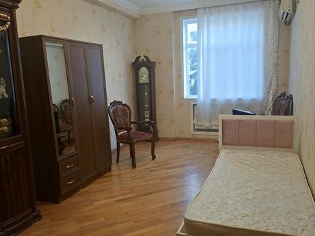2 otaq · 87 m²