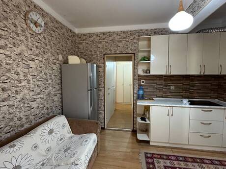 Şah İsmayıl Xətaidə 4 otaqlı yeni tikili mənzil kirayə verilir, 200 m², 999 AZN/ay, şəkil 4 / 12
