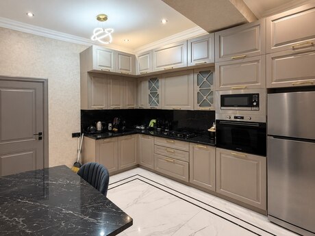 Premium Residence Park kompleksində 3 otaqlı yeni tikili mənzil satılır, 136 m², 434 000 AZN, şəkil 2 / 12