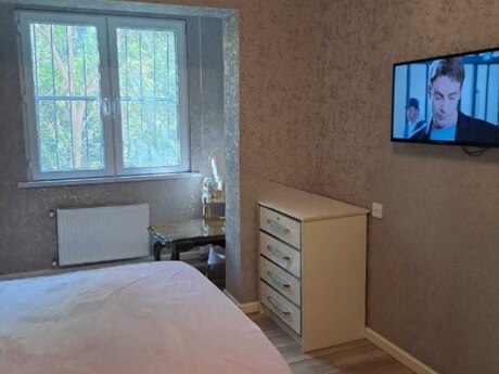 Azadlıq Prospektidə 2 otaqlı köhnə tikili mənzil satılır, 70 m², 210 000 AZN, şəkil 4 / 11