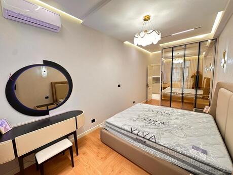 Renessans Palace kompleksində 2 otaqlı yeni tikili mənzil satılır, 67 m², 320 000 AZN, şəkil 5 / 12