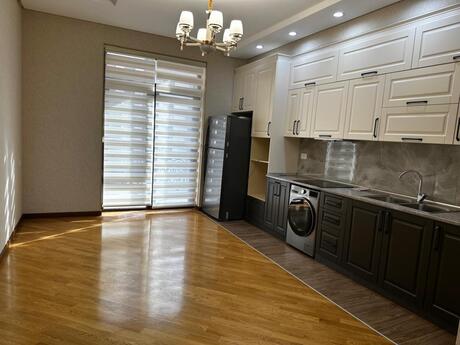 2-room new-build apartment for rent in Versal Palace, 96 m², 1 200 AZN/mo, photo 4 / 9