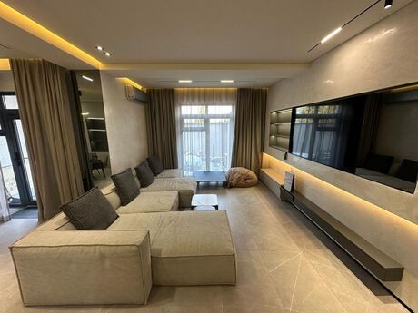 4 otaqlı mənzil, 160 m², Fortis Residence, 3 200 AZN