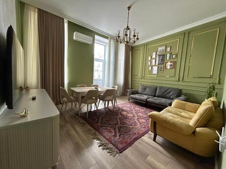 Sahildə 2 otaqlı yeni tikili mənzil kirayə verilir, 90 m², 1 500 AZN/ay, şəkil 2 / 12