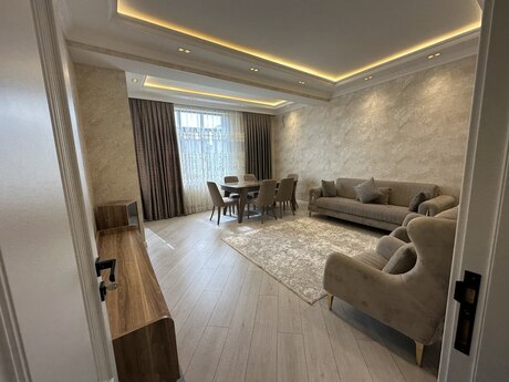 3 otaq · 100 m² · 6/14 mərtəbə, Azadlıq Prospekti