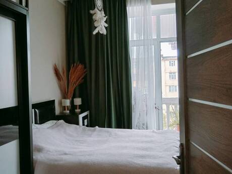 2-room old-build apartment for sale in Həzi Aslanov, 52 m², 117 000 AZN, photo 5 / 12