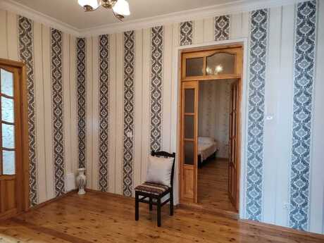 Mərdəkanda 8 otaqlı həyət evi satılır, 360 m², 350 000 AZN, şəkil 4 / 12