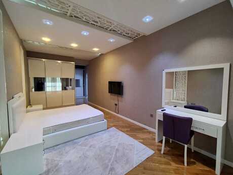 4-room new-build apartment for rent in Nizami, 210 m², 3 000 AZN/mo, photo 5 / 12