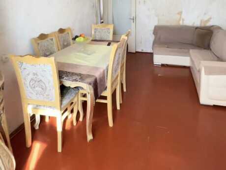 3-room old-build apartment for sale in Yeni Günəşli, 80 m², 145 000 AZN, photo 2 / 7
