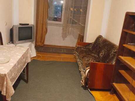 İnşaatçılarda 3 otaqlı köhnə tikili mənzil kirayə verilir, 75 m², 600 AZN/ay, şəkil 2 / 4