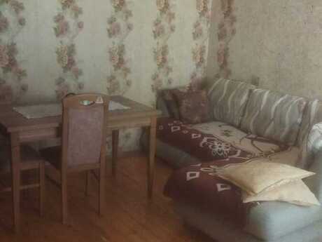 Сдаётся 2-комнатный дом, Həzi Aslanov, 70 м², 450 AZN/мес, фото 2 / 11