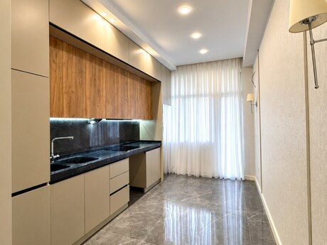 Renessans Palace kompleksində 2 otaqlı yeni tikili mənzil satılır, 86 m², 399 000 AZN, şəkil 5 / 10