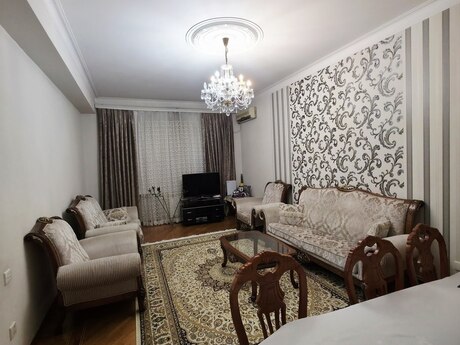 Memar Əcəmidə 3 otaqlı yeni tikili mənzil satılır, 110 m², 310 000 AZN, şəkil 2 / 12