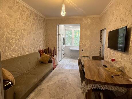 20 Yanvarda 3 otaqlı köhnə tikili mənzil satılır, 55 m², 159 999 AZN, şəkil 2 / 12