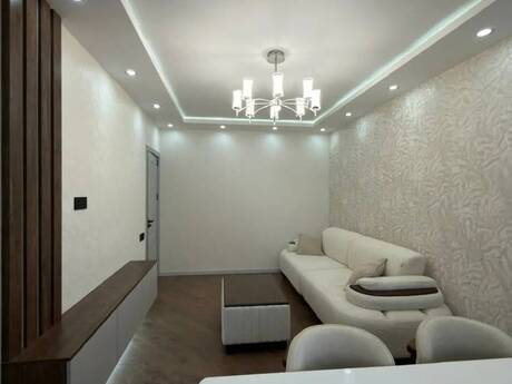 Əhmədlidə 3 otaqlı köhnə tikili mənzil satılır, 85 m², 255 000 AZN, şəkil 2 / 12